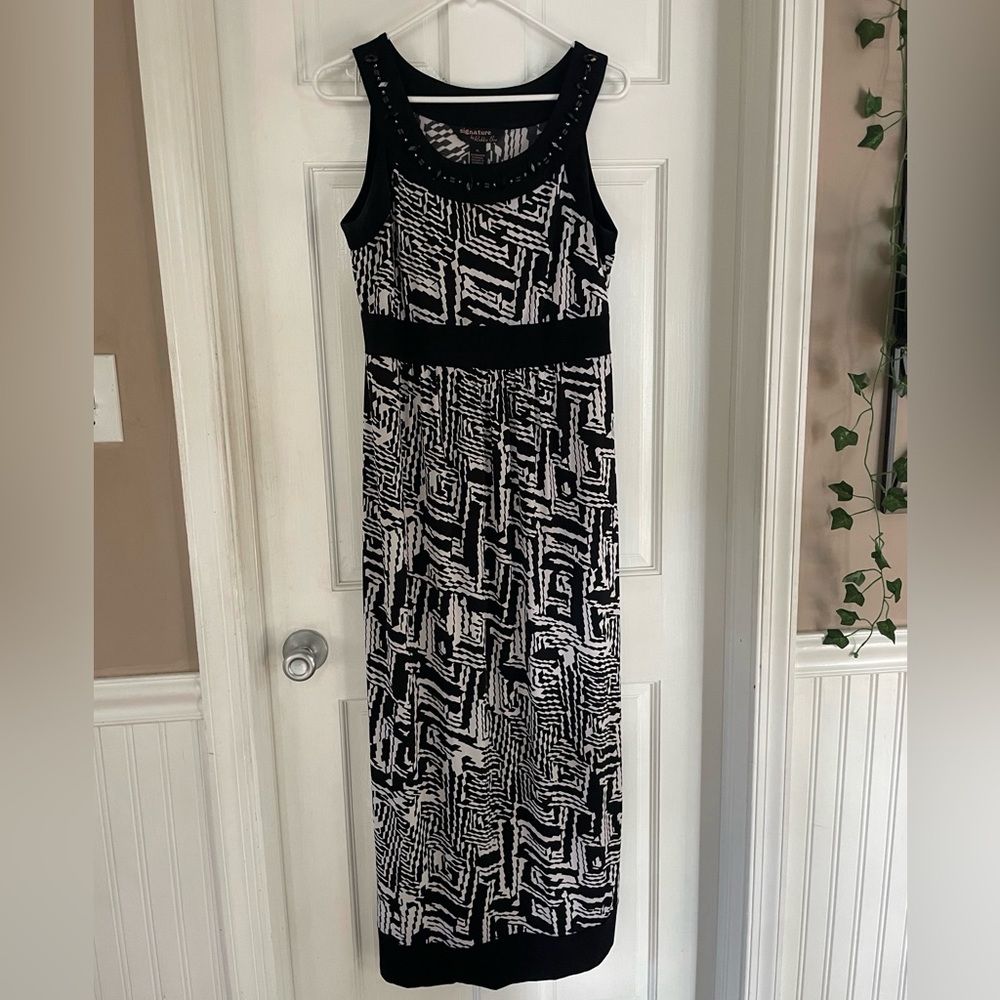 Maxi dress, Black and white geometric design, Signature by Robbie Bae, PL